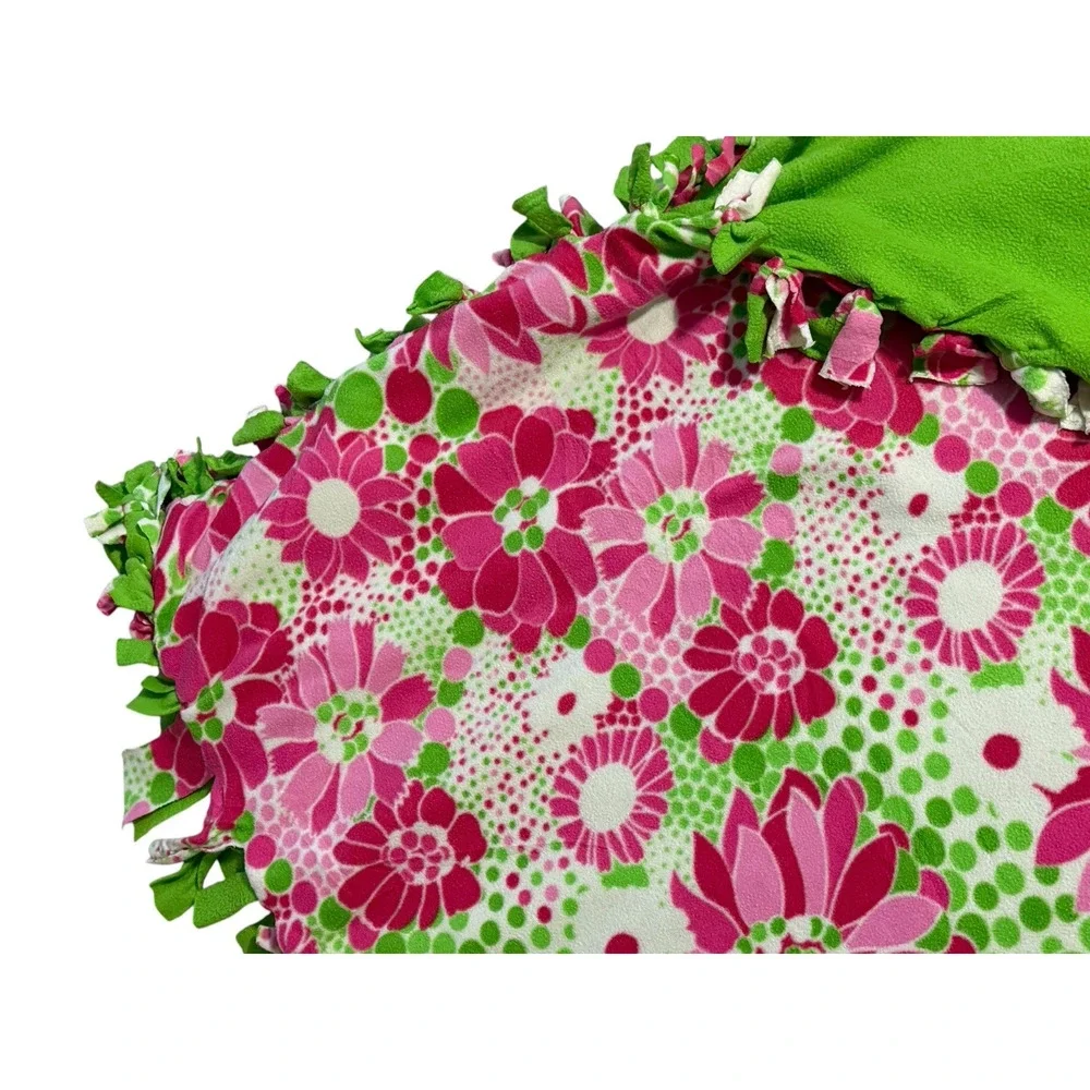 Handmade No-Sew Fleece Throw Blanket Pink Green Flower Print Lilly Style Soft